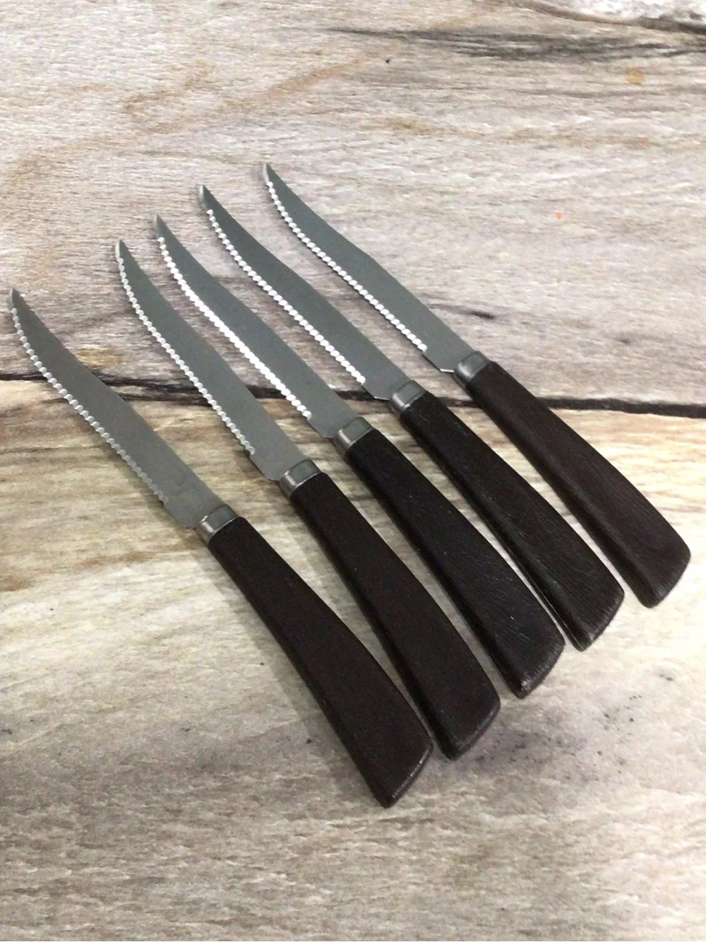 Vintage Quikut USA 5 Pc Stainless Steel Steak Knife Set Brown Faux Wood Handles